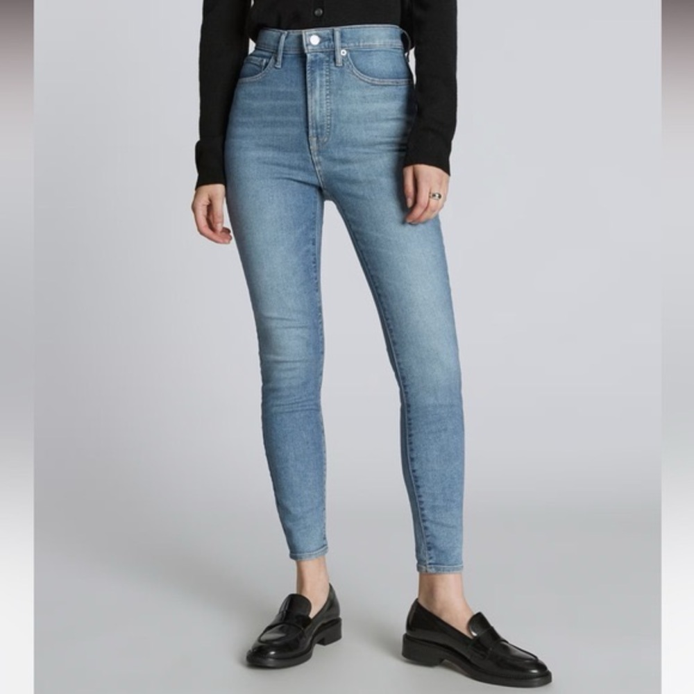 Everlane Light Wash High-Rise Skinny Jeans